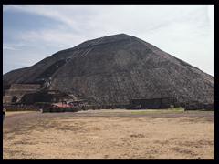 14. Teotihuacan_Teotihuacán - Piramida Słońca